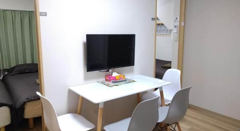 Issyuku Higashiueno Hotel Apartment in Japan