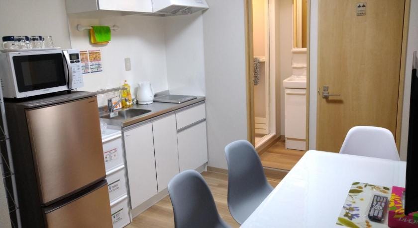 Issyuku Higashiueno Hotel Apartment in Japan
