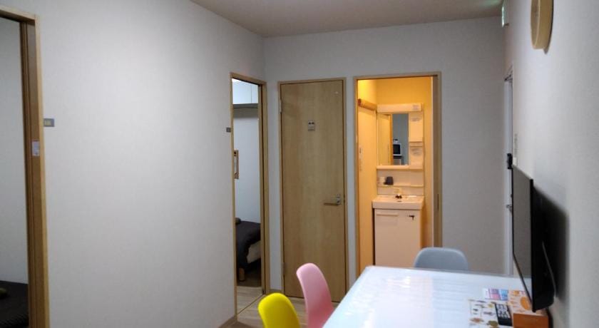 Issyuku Higashiueno Hotel Apartment in Japan