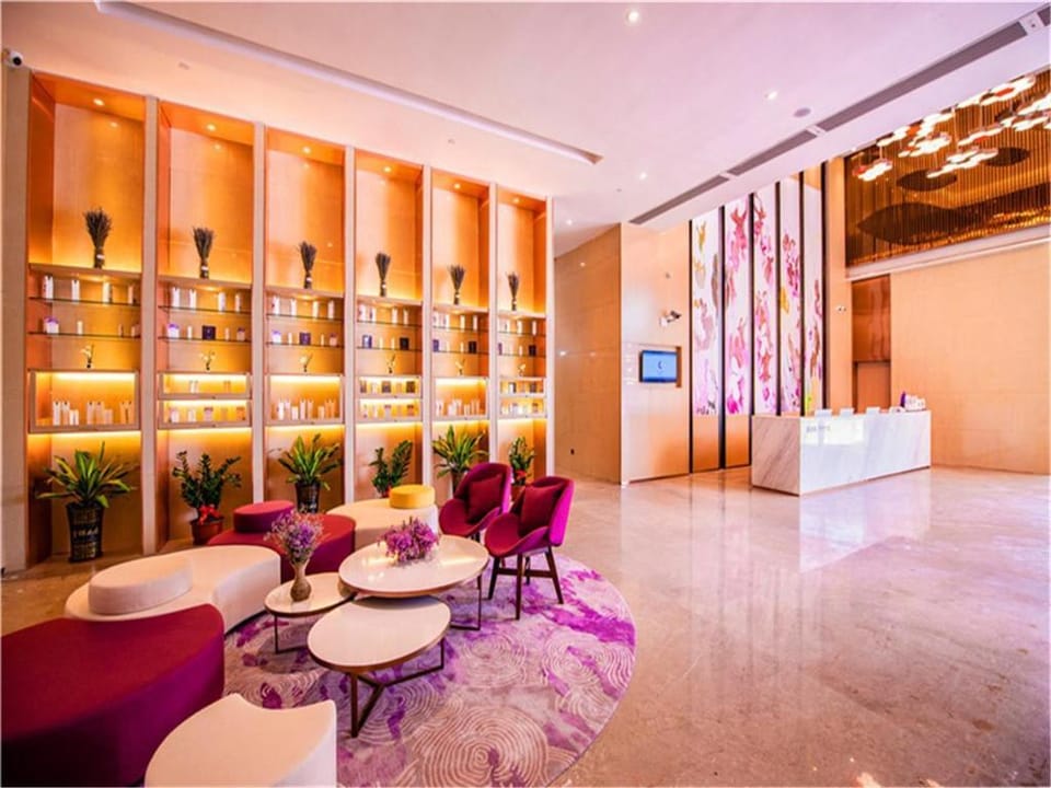 Lavande Hotel Jiangmen Golf Center Hotel in Guangzhou