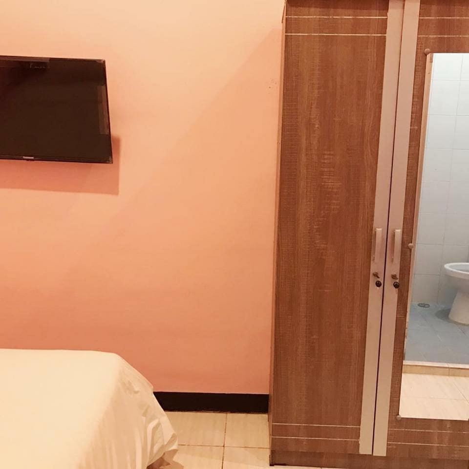 RoomZ Budget Residence Hotel in Indonesia