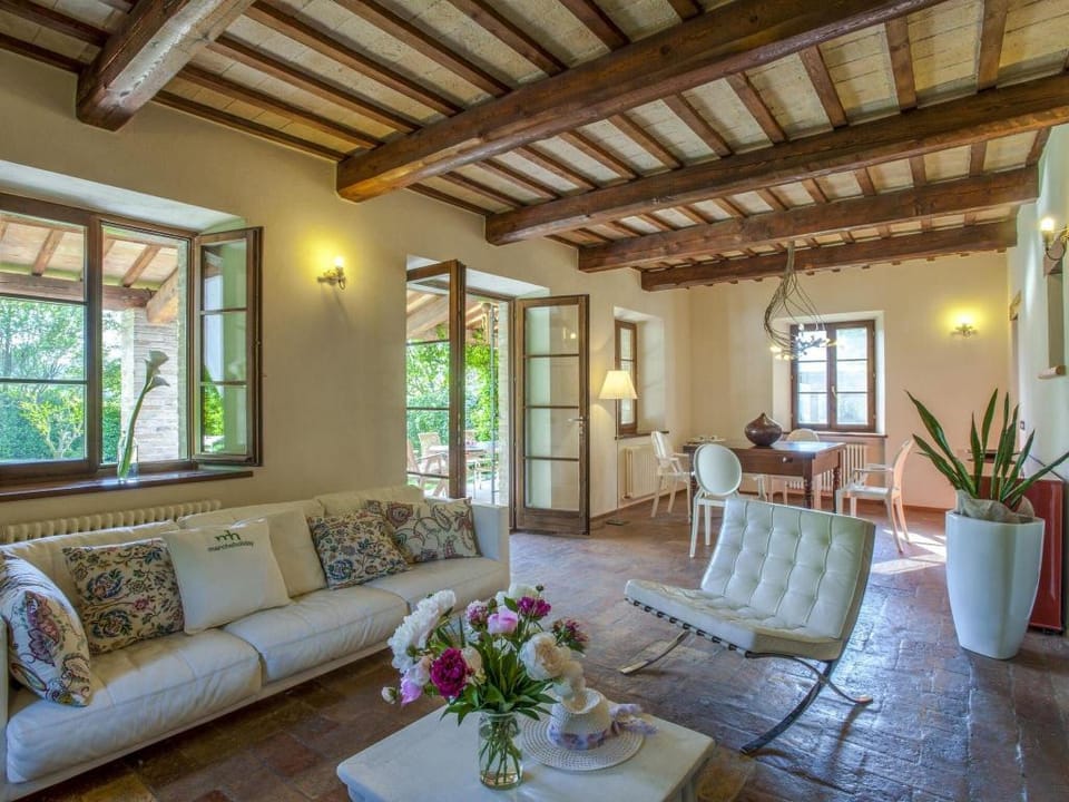 Marche Villa Close Culture Villa in Marche