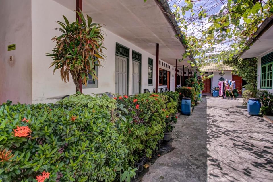 OYO 3724 Penginapan Baiti Jannati Syariah Hotel in Indonesia