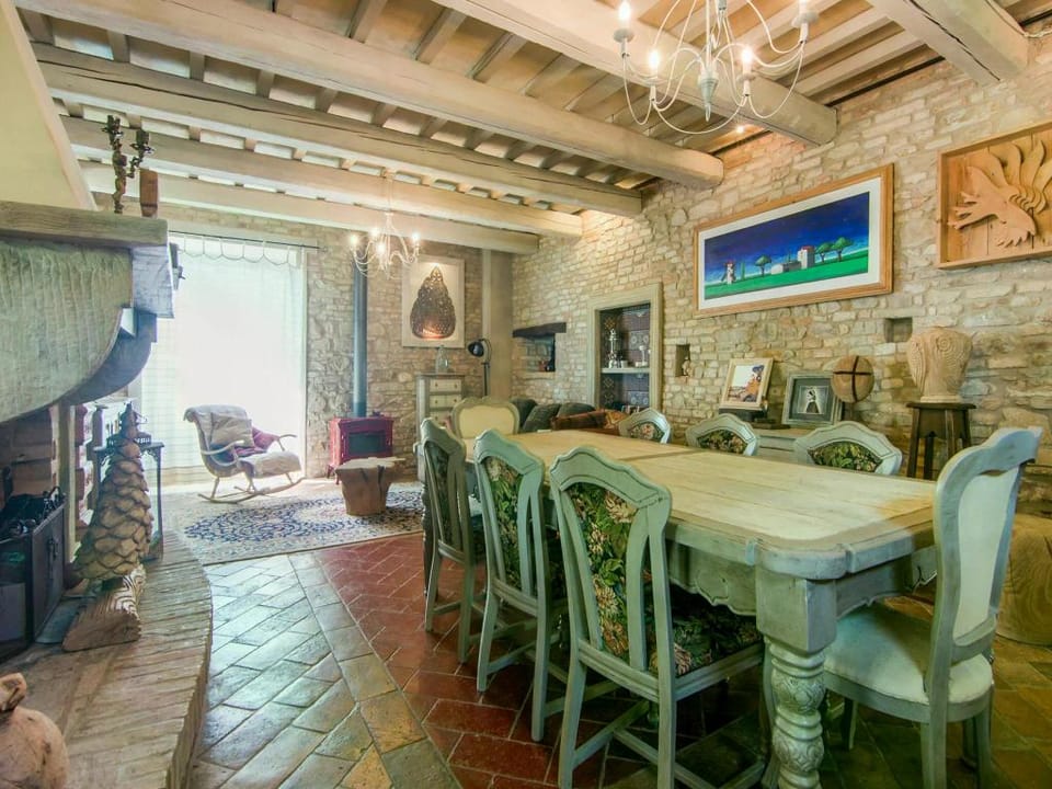 Mansion in Vallefoglia with Pool and Panorama Vacation rental in Marche
