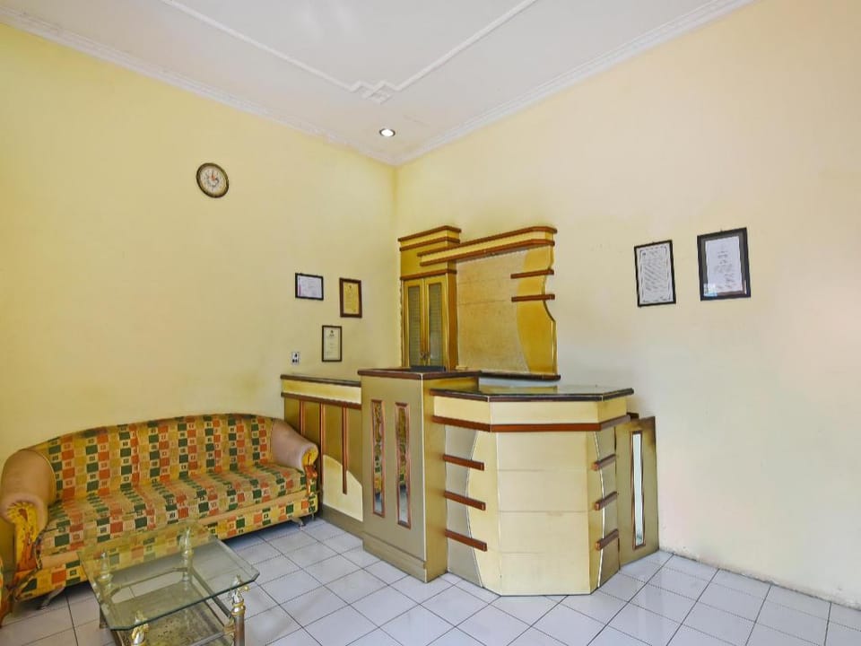 OYO 3722 Hotel Mutiara Hotel in Indonesia