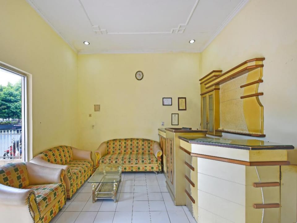 OYO 3722 Hotel Mutiara Hotel in Indonesia