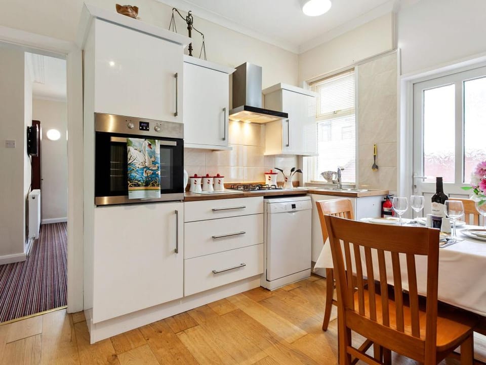 Cushy Apartment in Blackpool near Sea Apartment in Blackpool