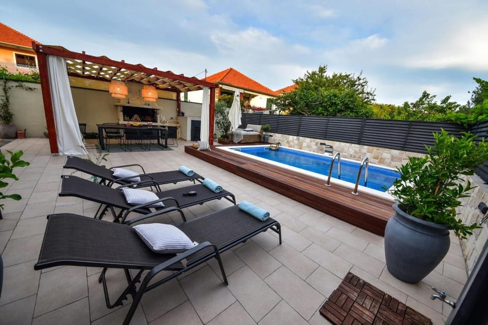 Villa Teuta ZadarVillas Villa in Zadar