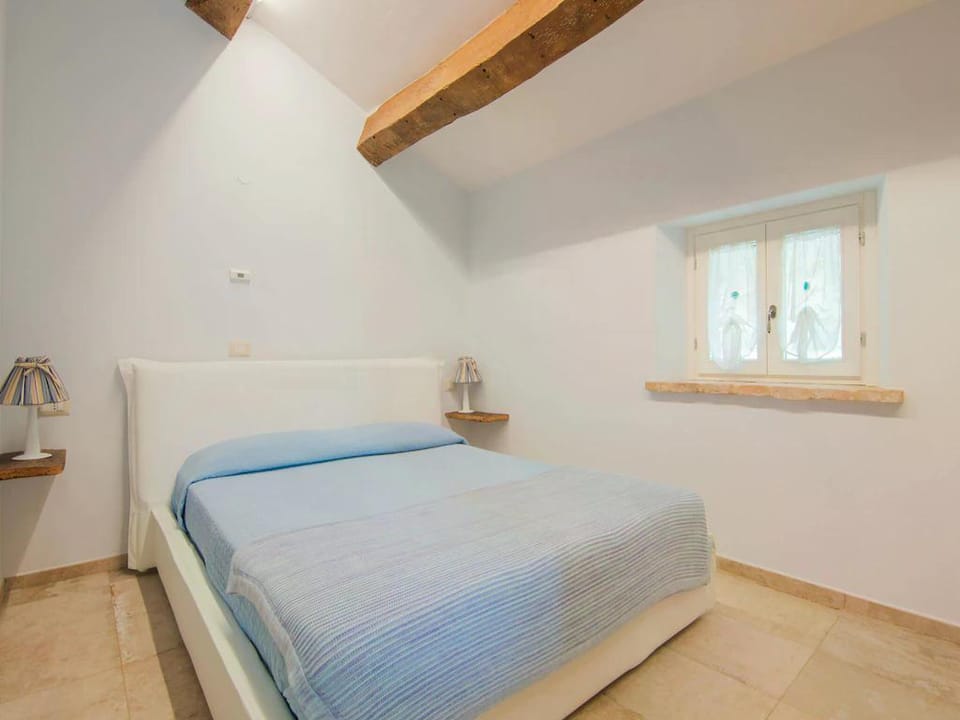 Elegant Villa with Garden Villa in Marche