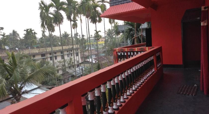 Dekapara Airport Guest House Apartment in Bangladesh