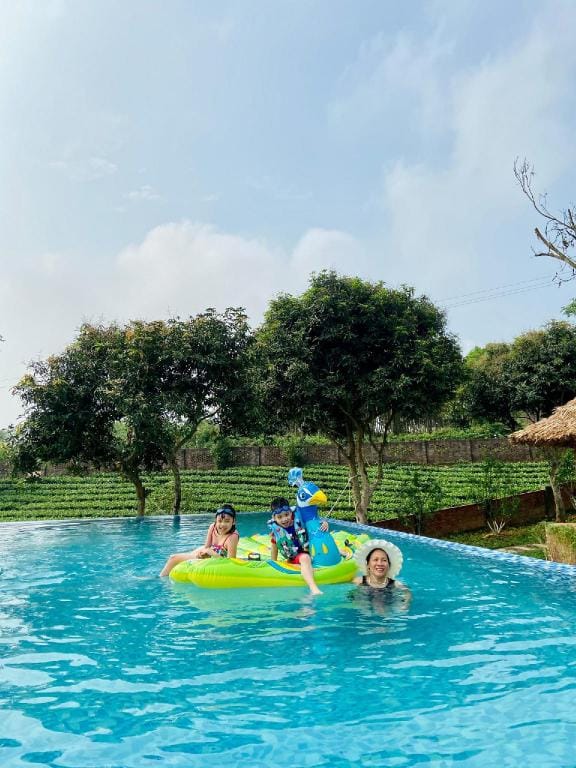 Farmstay Mẹ Nâu - bể bơi, BBQ, nông trại Villa in Laos