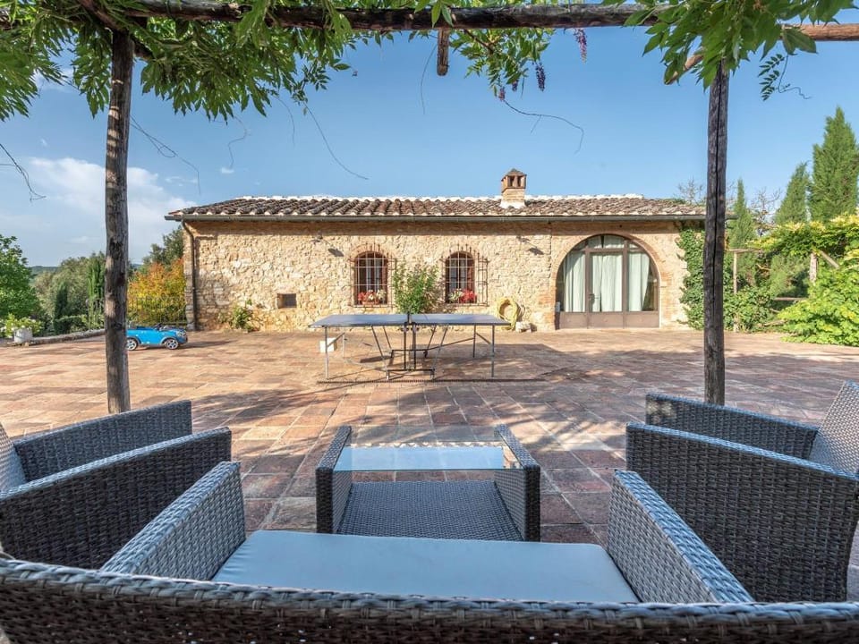 Country House a Casole d'Elsa ID 455 Vacation rental in Tuscany