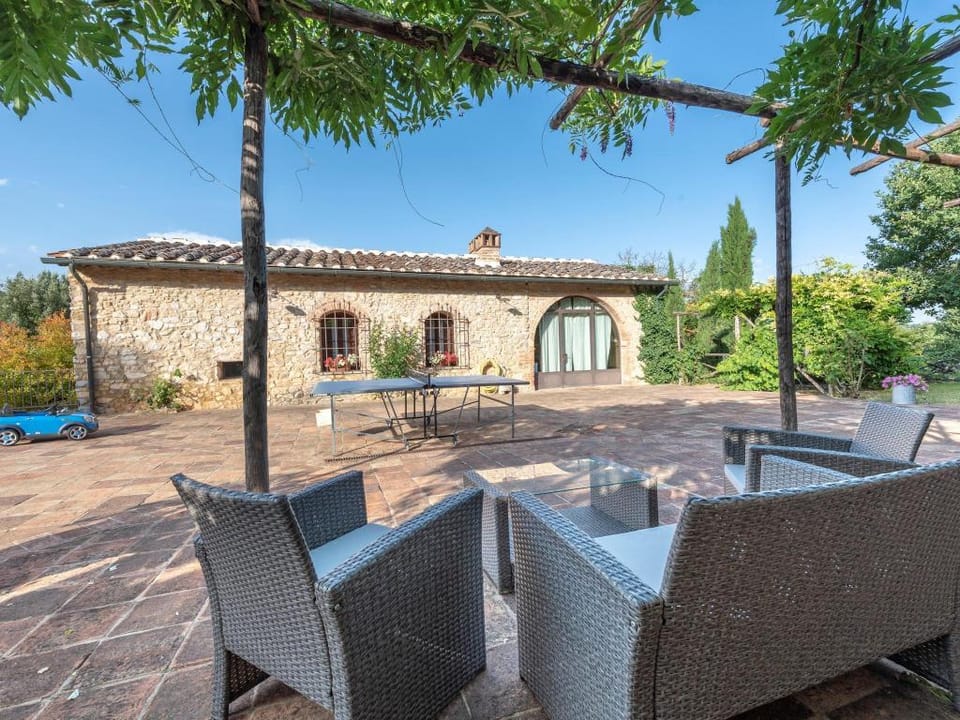 Country House a Casole d'Elsa ID 451 Vacation rental in Tuscany