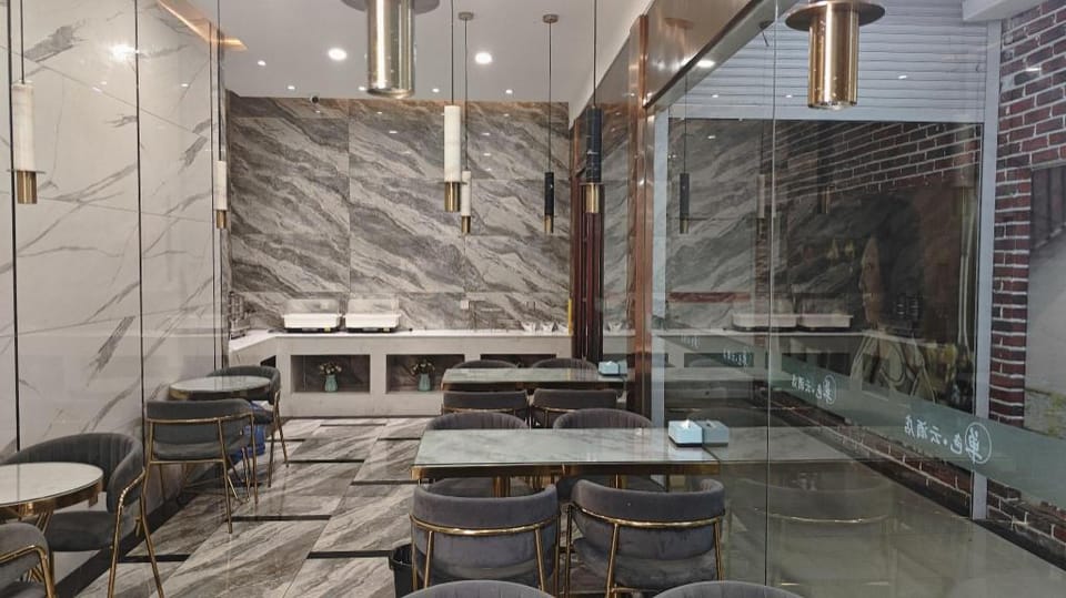 Monochrome Hotel Tengzhou Bus Terminal Hotel in China