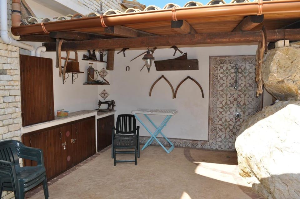 Cantina Vito 2 km from the Zingaro Reserve Apartment in Scopello, Trapani