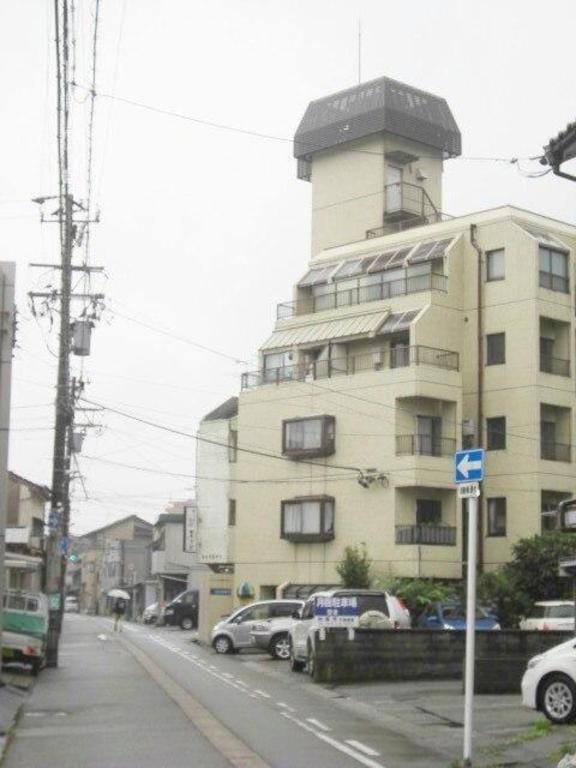 T-Port 302  Apartment in Ishikawa Prefecture