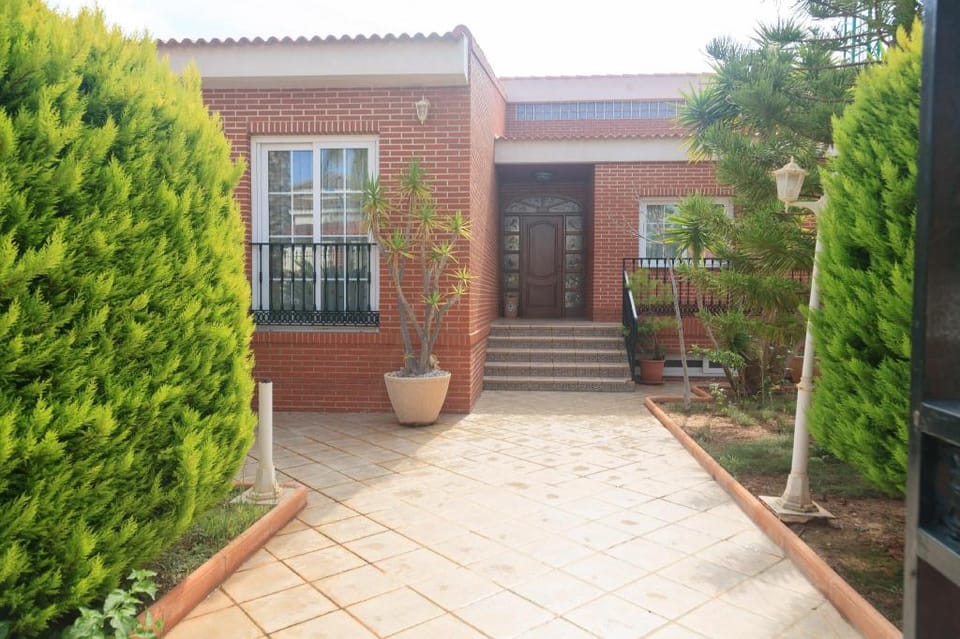 Luxury villa in Playa Honda Chalet in Region of Murcia
