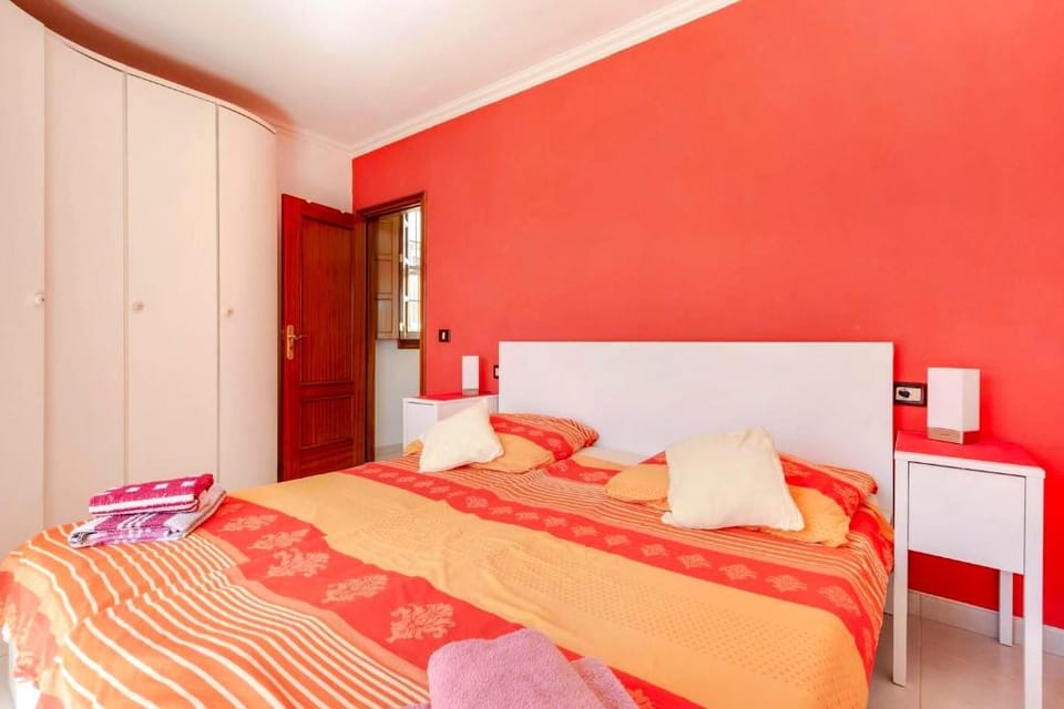 Bright And Spacious House In The South Of Tenerife Vacation rental in Abona