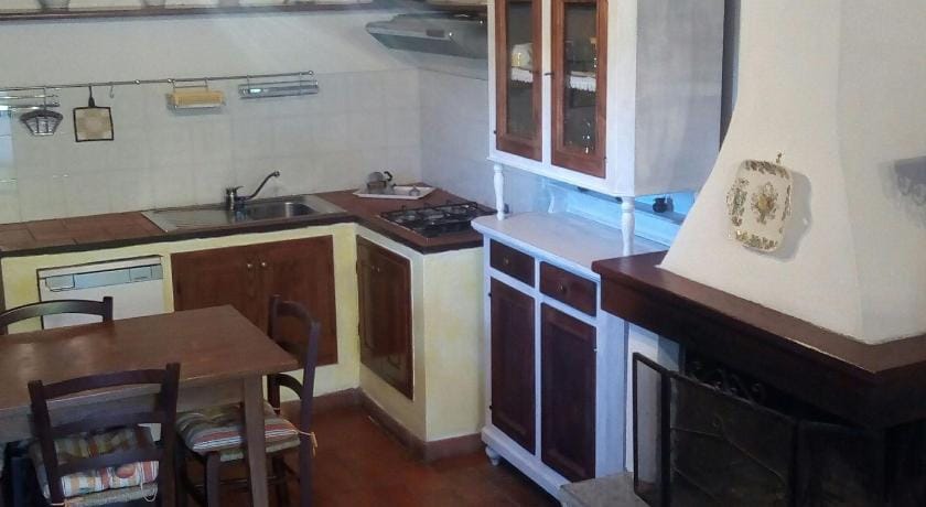 Fattoria Il Praticino - Metato Chalet in Tuscany