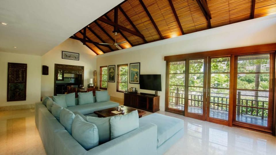 Luxury Grand 4 BR  Pool Villa #FN27 Villa in Bali