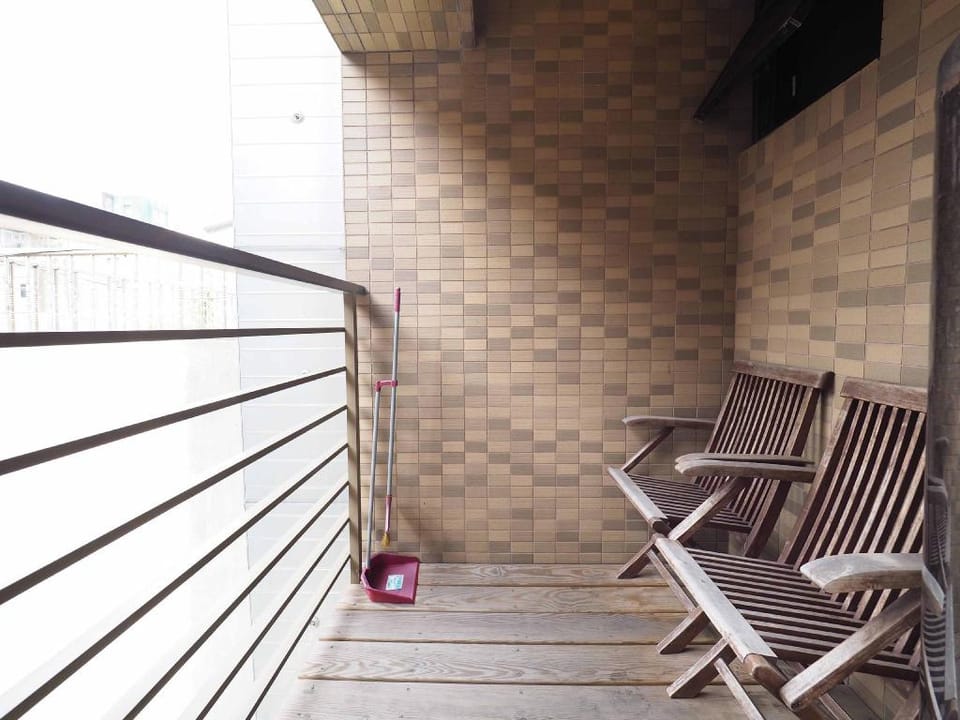 END/DB6-5 Apartment in Taipei City