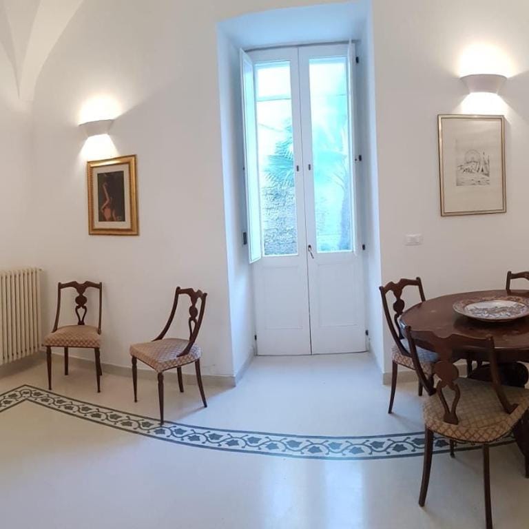 Dimora storica Le Perle come a casa tua! Vacation rental in Lecce