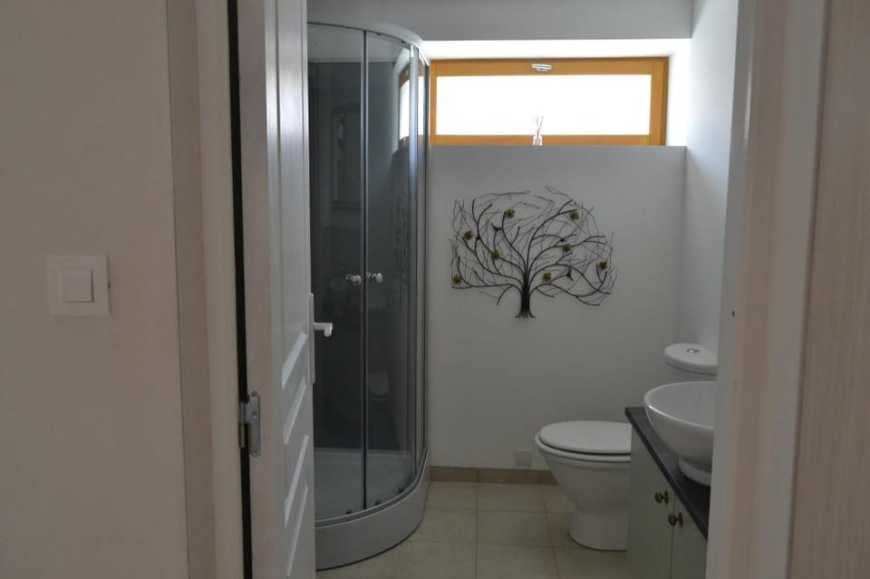 The West Wing Suite, Beautiful 2 bedroom Apartment Apartment in Brittany
