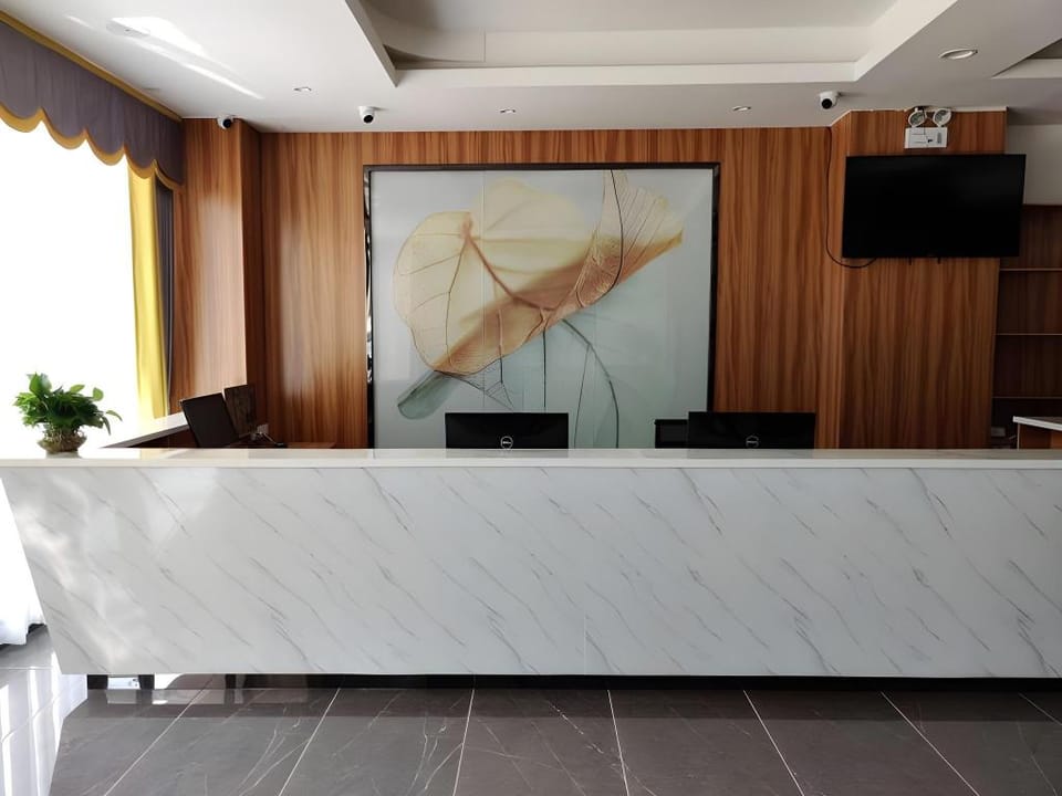 GreenTree Inn Express Hainan Dongfang Yong'an Dong Road Hotel in Hainan