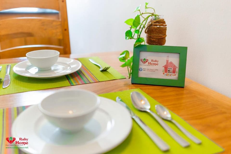 RH3-404 Centrally located with Mordern Style Home Apartment in Ho Chi Minh City