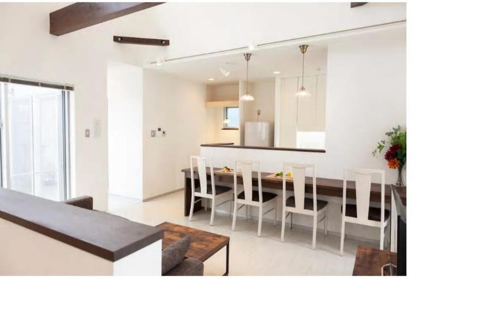 ALBREGO-PINO, Designer's Property Vacation rental in Naha