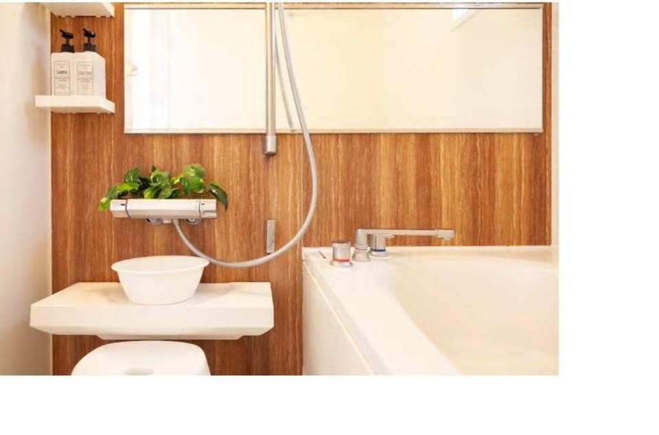 ALBREGO-PINO, Designer's Property Vacation rental in Naha