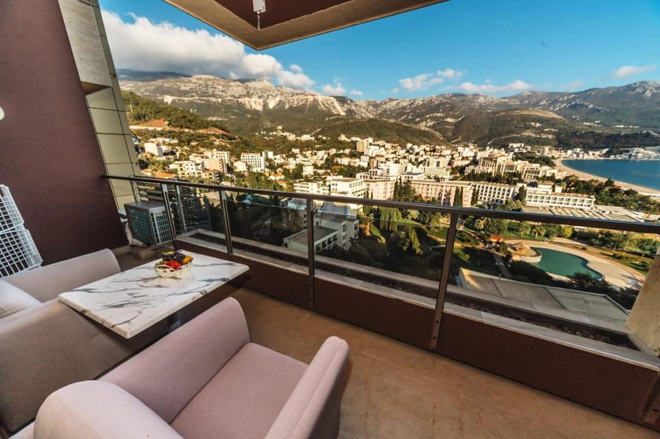 C602 Apartment in Budva