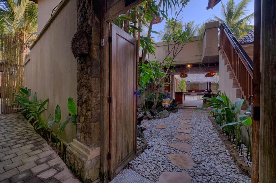 Fabulous 4 BR Private Pool Villa #V174 Villa in Sukawati