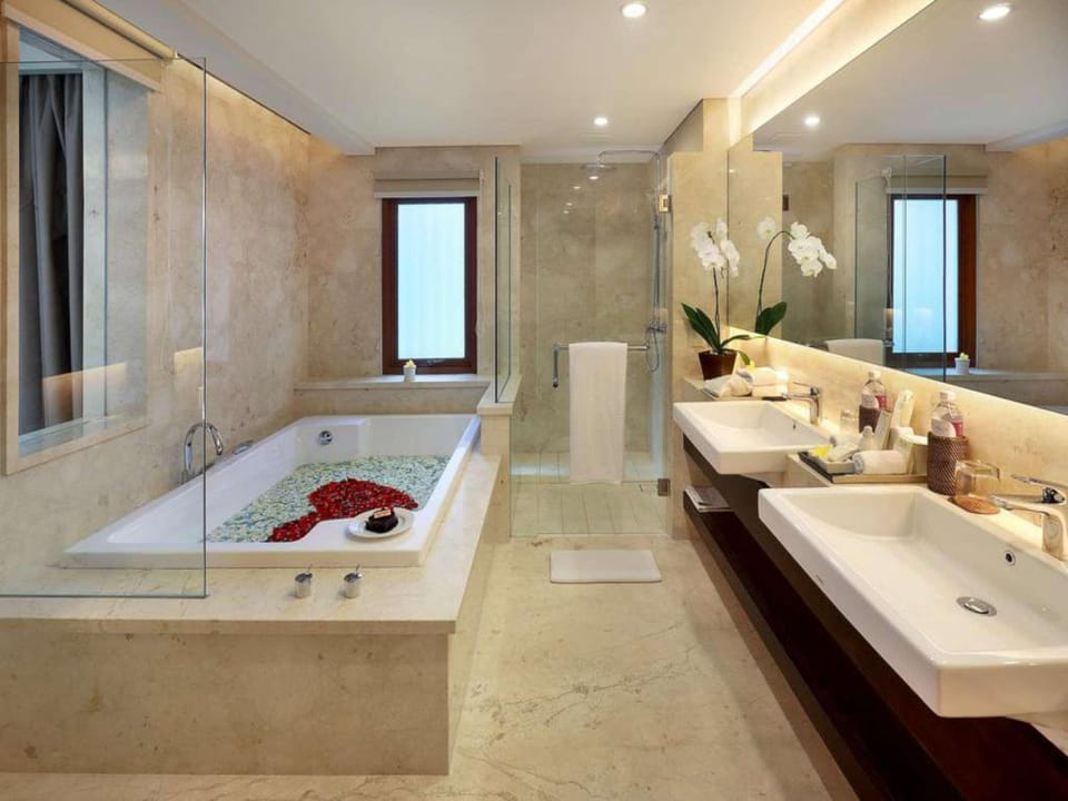 One 1 BR Suite Room with Balcony #V139 Vacation rental in Ubud