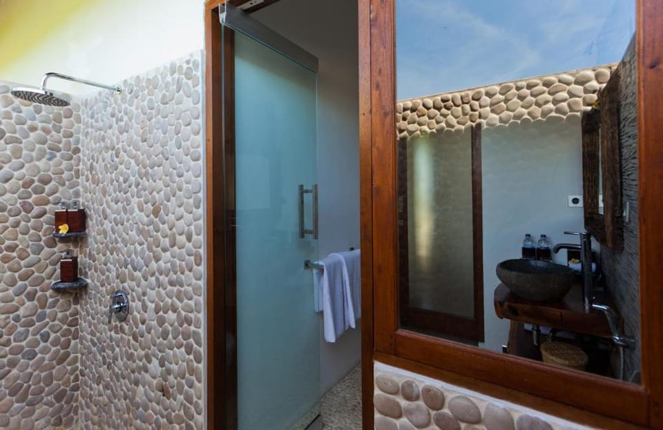 one BR Deluxe Room  Paddies View #V135 Villa in Ubud