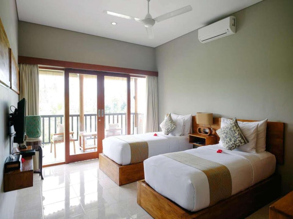 New Design Pool Villa 4 BR #V129 Villa in Ubud