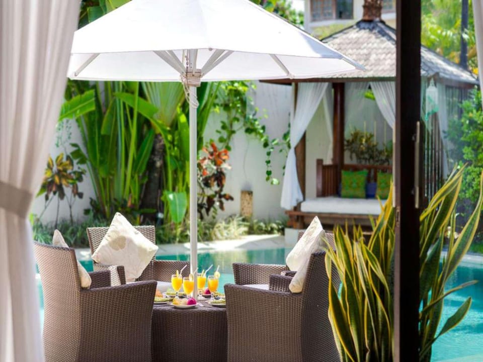 Three Bedroom with Luxurious  Sunset #V87  Villa in Kuta Selatan
