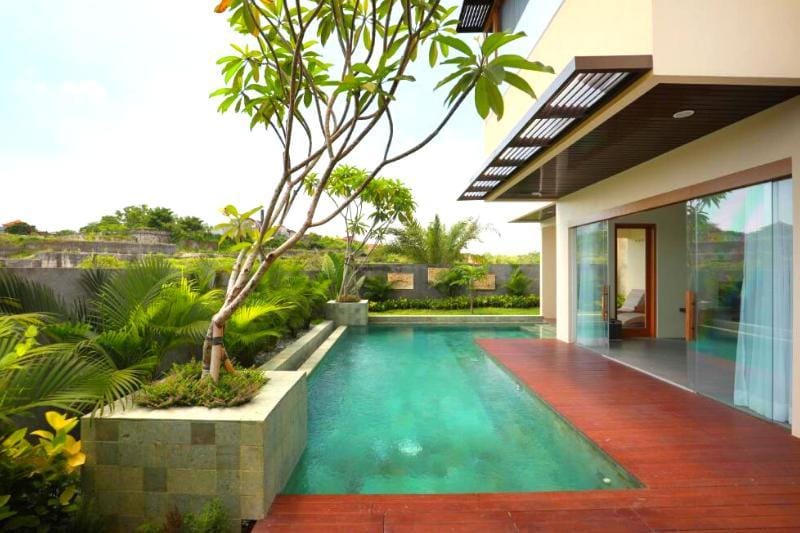 Luxury Taste 3BR Pool Villa #LR15 Villa in Kuta Selatan