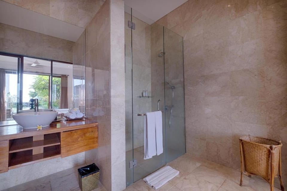Fabulous 5 BR Pool Villa @Beach Front  #V39 Villa in Blahbatuh