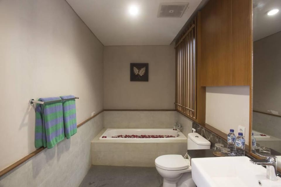 Luxury 1 BR Villa with Private Pool #V37 Villa in Tampaksiring