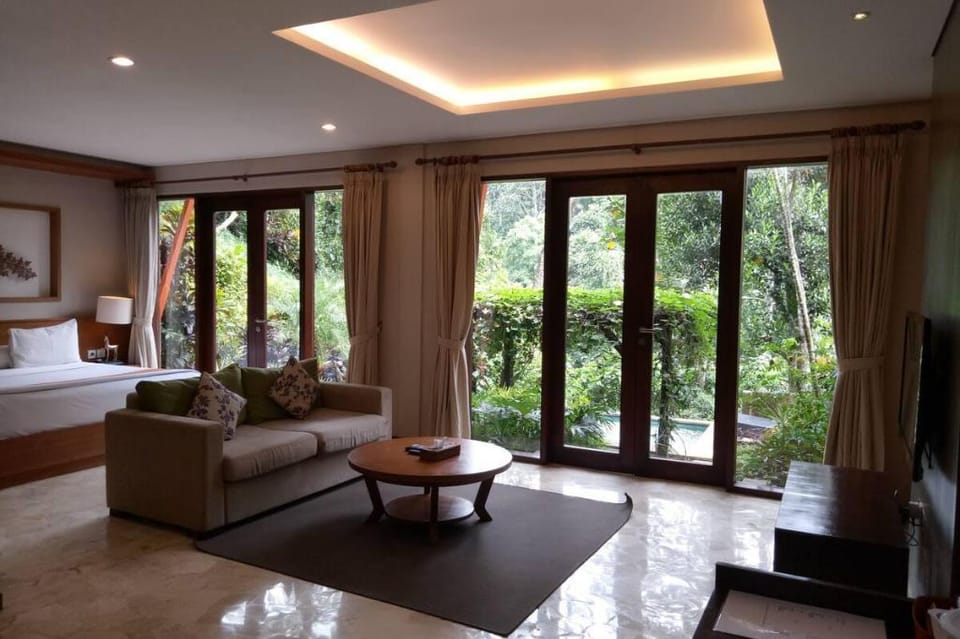 Luxury 1 BR Villa with Private Pool #V37 Villa in Tampaksiring