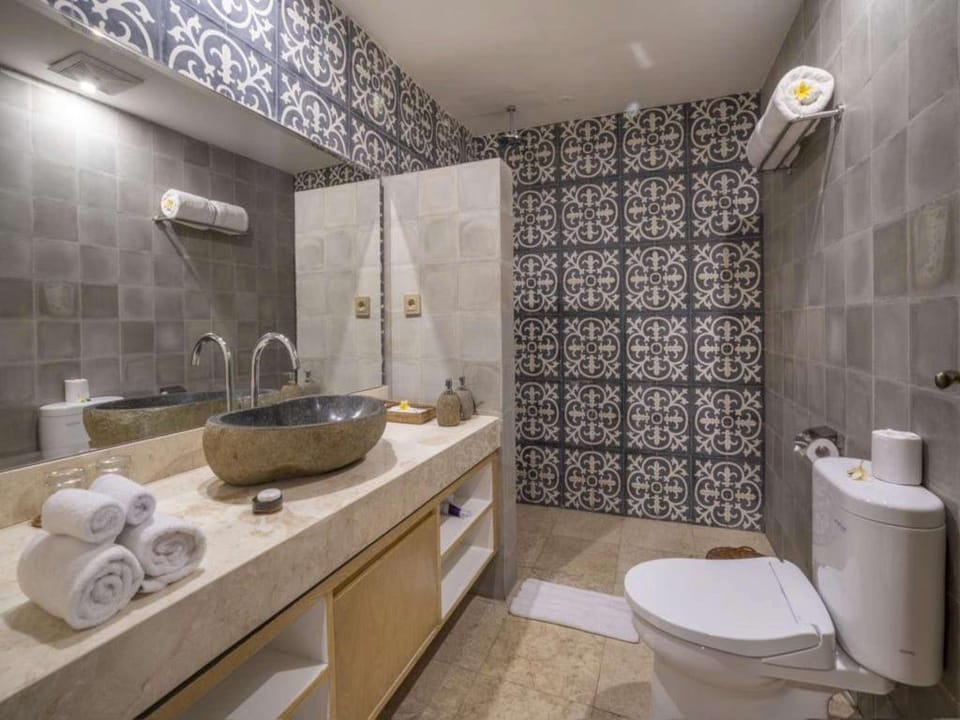 Luxury Ethic 1BR Villa With Private Pool #V22 Villa in Sukawati