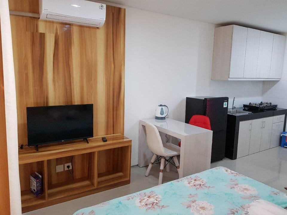 Toll access to bsd bintaro pdk indah Apartment in Jakarta