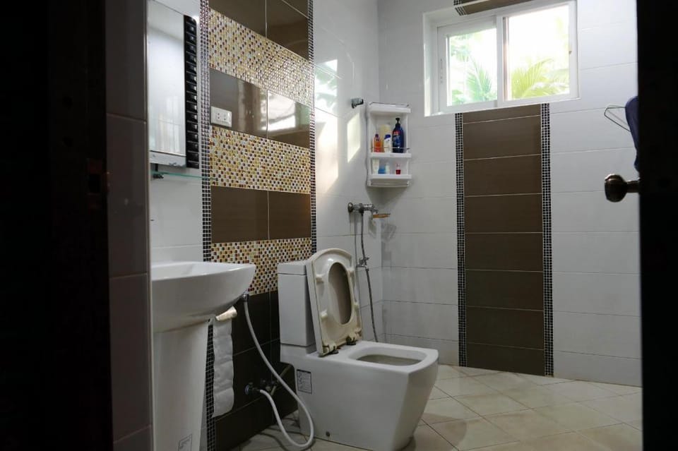 Itsaris Guest House Quality cool home Vacation rental in Thailand
