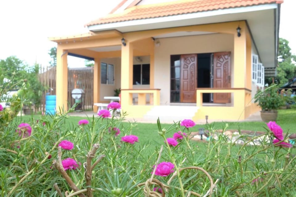Little B House Vacation rental in Chon Buri Changwat