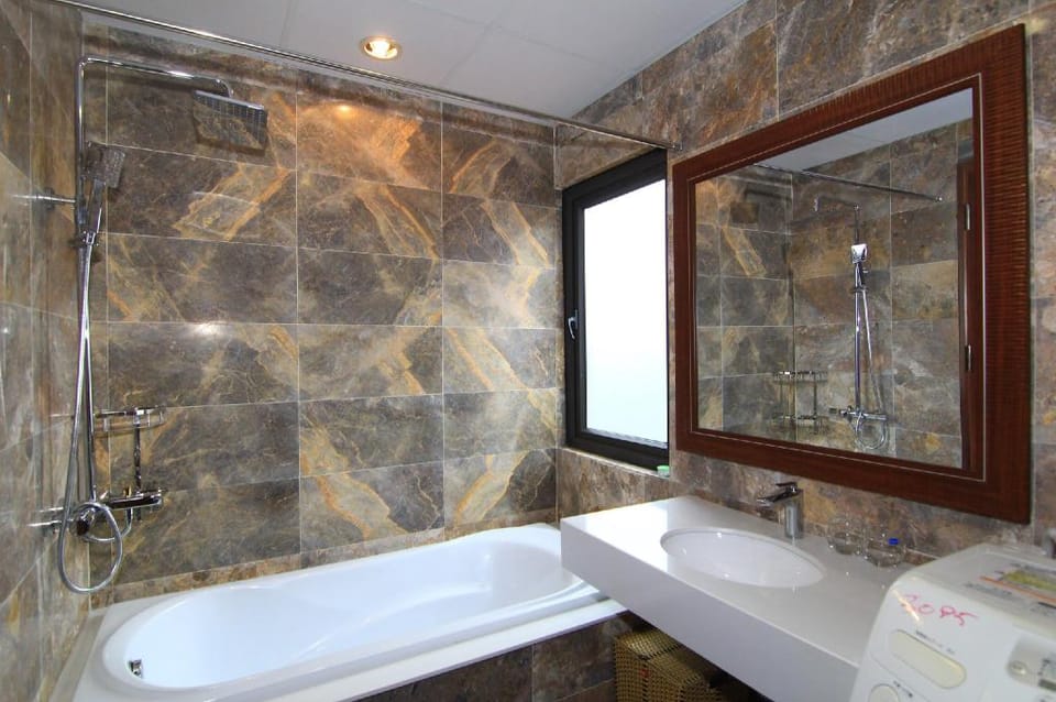 Serviced apartment for rent - ハノイ サービスアパート Apartment in Hanoi