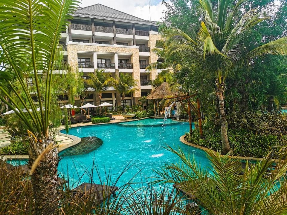 Stunning 1 BR Deluxe Room Pool view #L256 Vacation rental in Bali