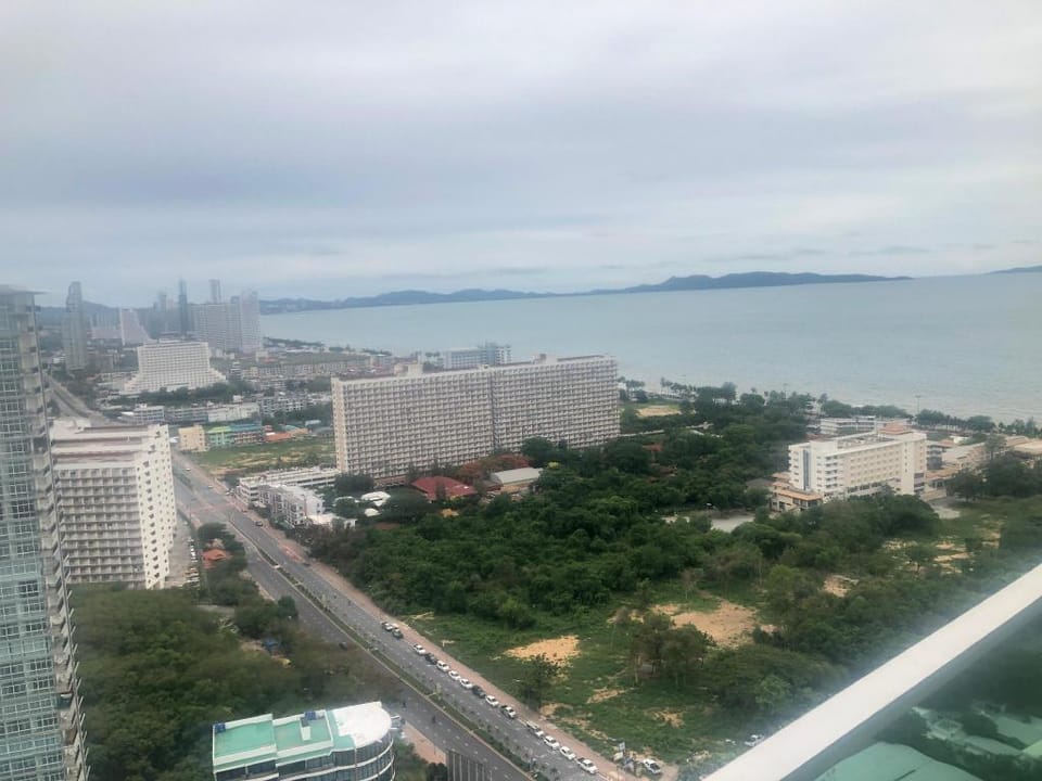 Dusit condo view Apartment in Pattaya City
