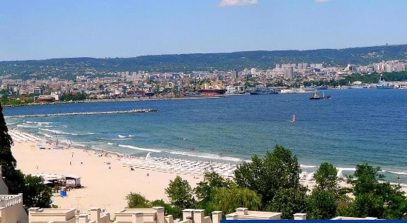 Relax Apartment in Varna South bay Apartment in Varna