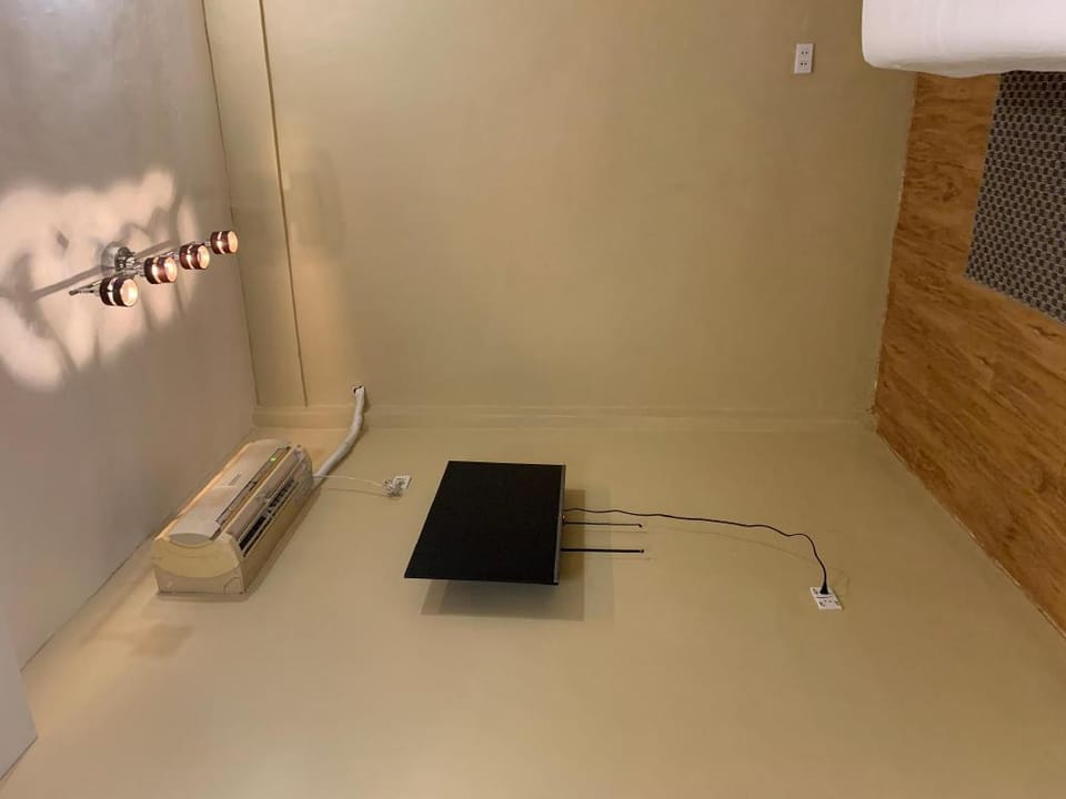 Room 101 Hensonville near Robinson angeles Apartment in Angeles